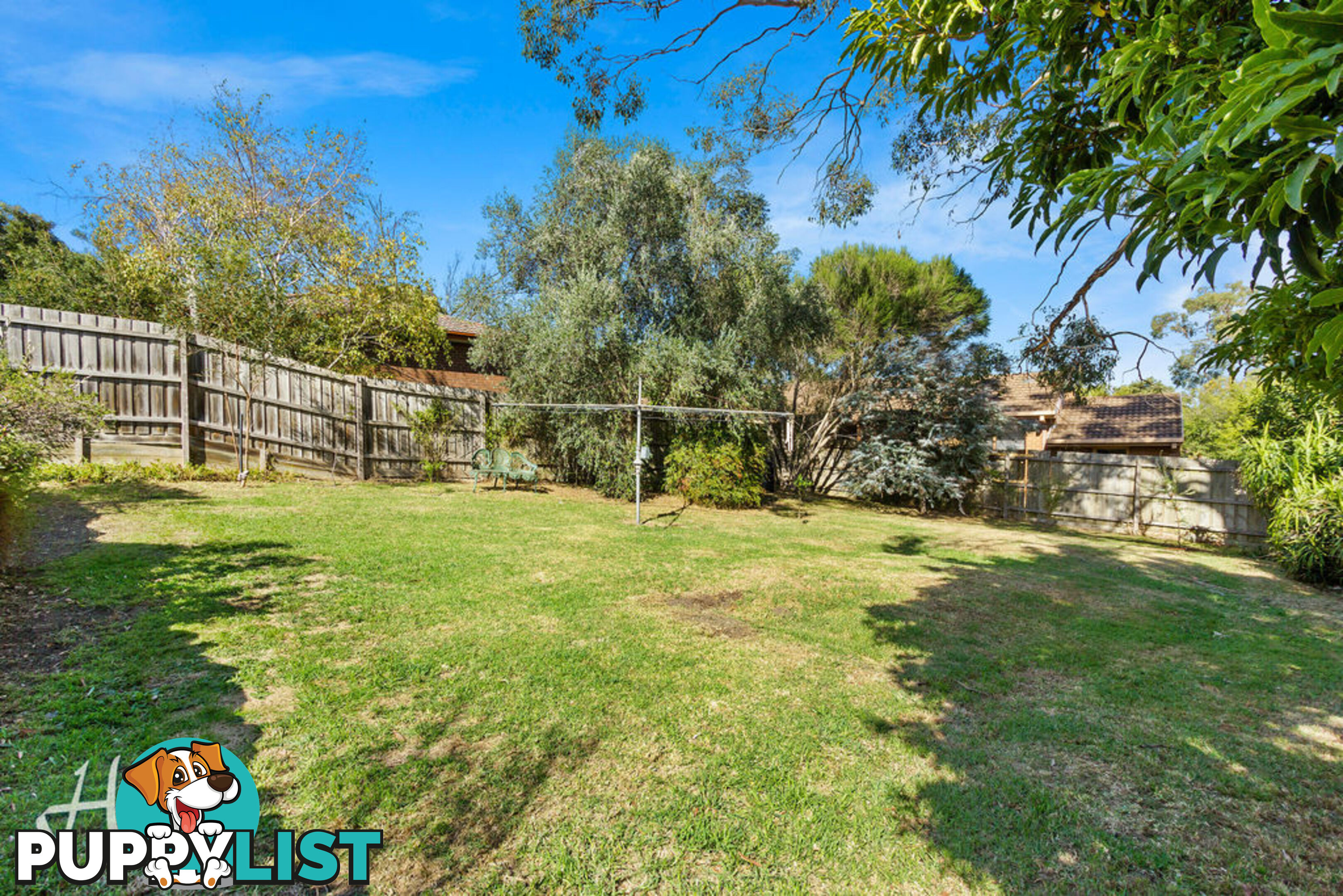 12 The Glen FERNTREE GULLY VIC 3156