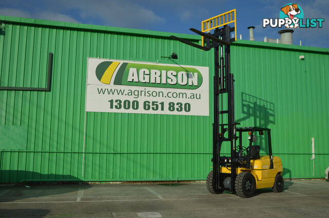  5 Tonne Forklift - 3 Stage Cont. Mast - Nationwide Delivery - PRICE SLASHED TO $32,990 INC GST