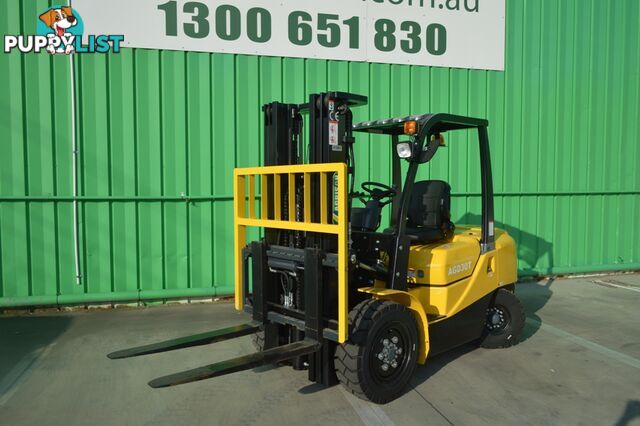  3 Tonne Forklift - 3 Stage Cont. Mast - Nationwide Delivery - ONLY $21,990 INC GST!!!