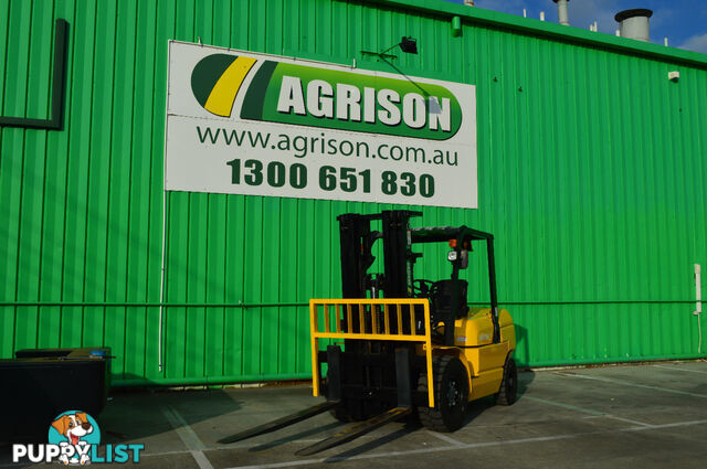  5 Tonne Forklift - 3 Stage Cont. Mast - Nationwide Delivery - PRICE SLASHED TO $32,990 INC GST