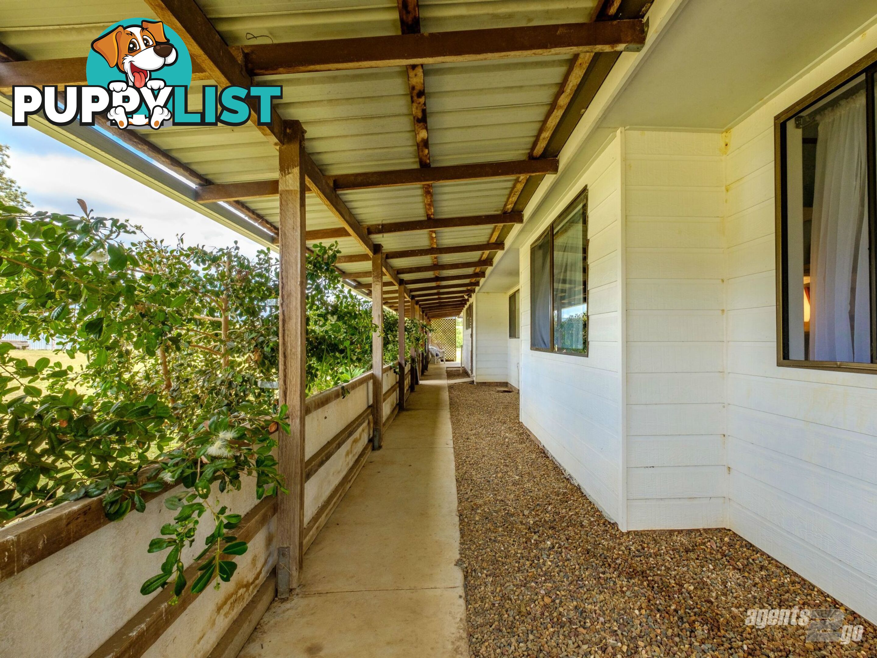 32 Vantage Road CHATSWORTH QLD 4570