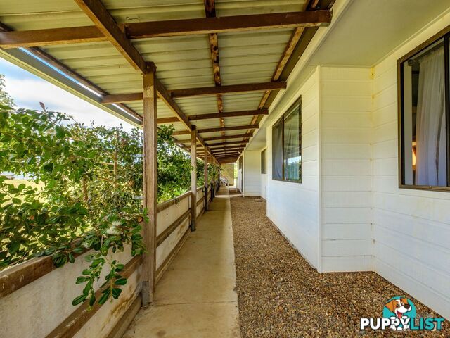 32 Vantage Road CHATSWORTH QLD 4570