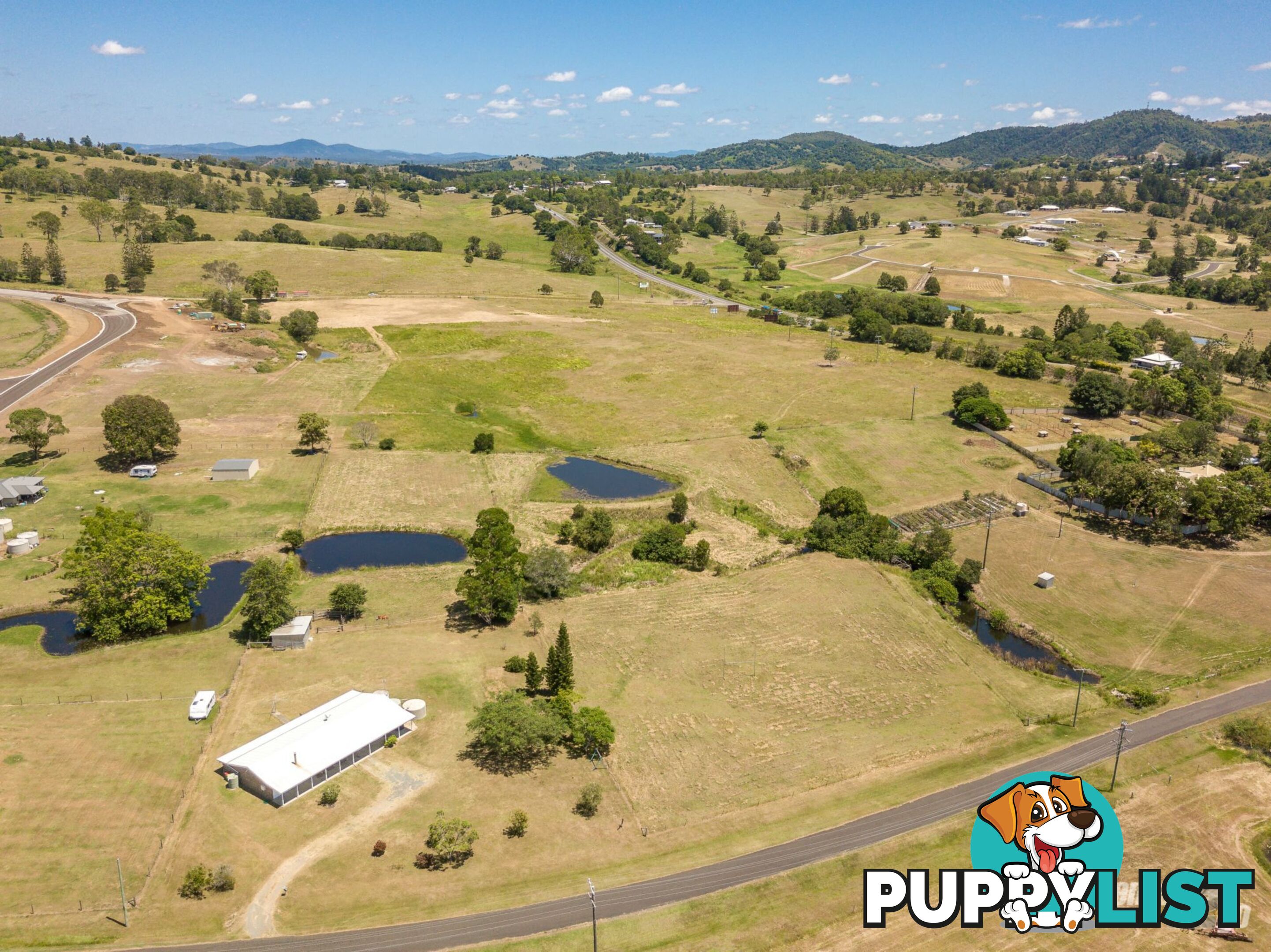 32 Vantage Road CHATSWORTH QLD 4570