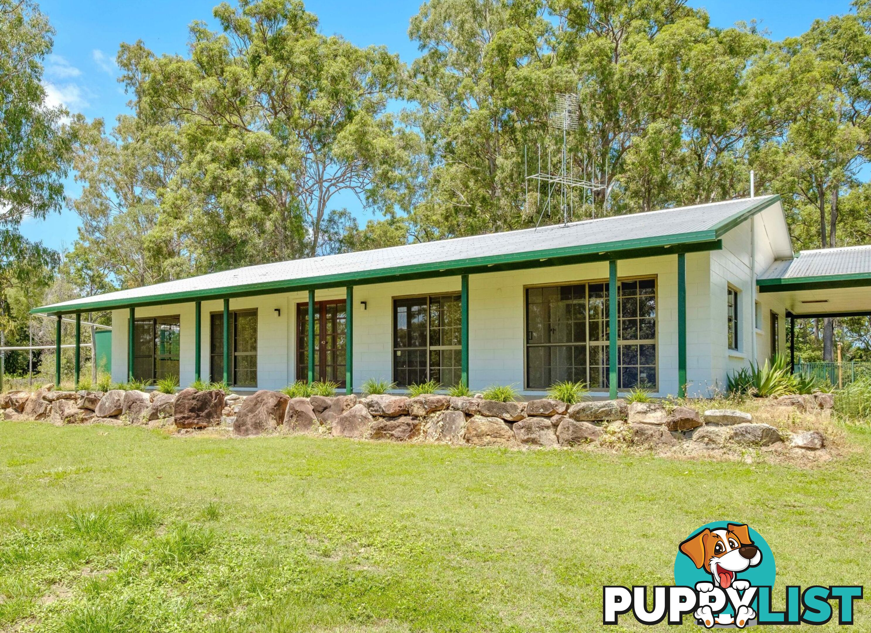 266 Tinana Road GOOMBOORIAN QLD 4570