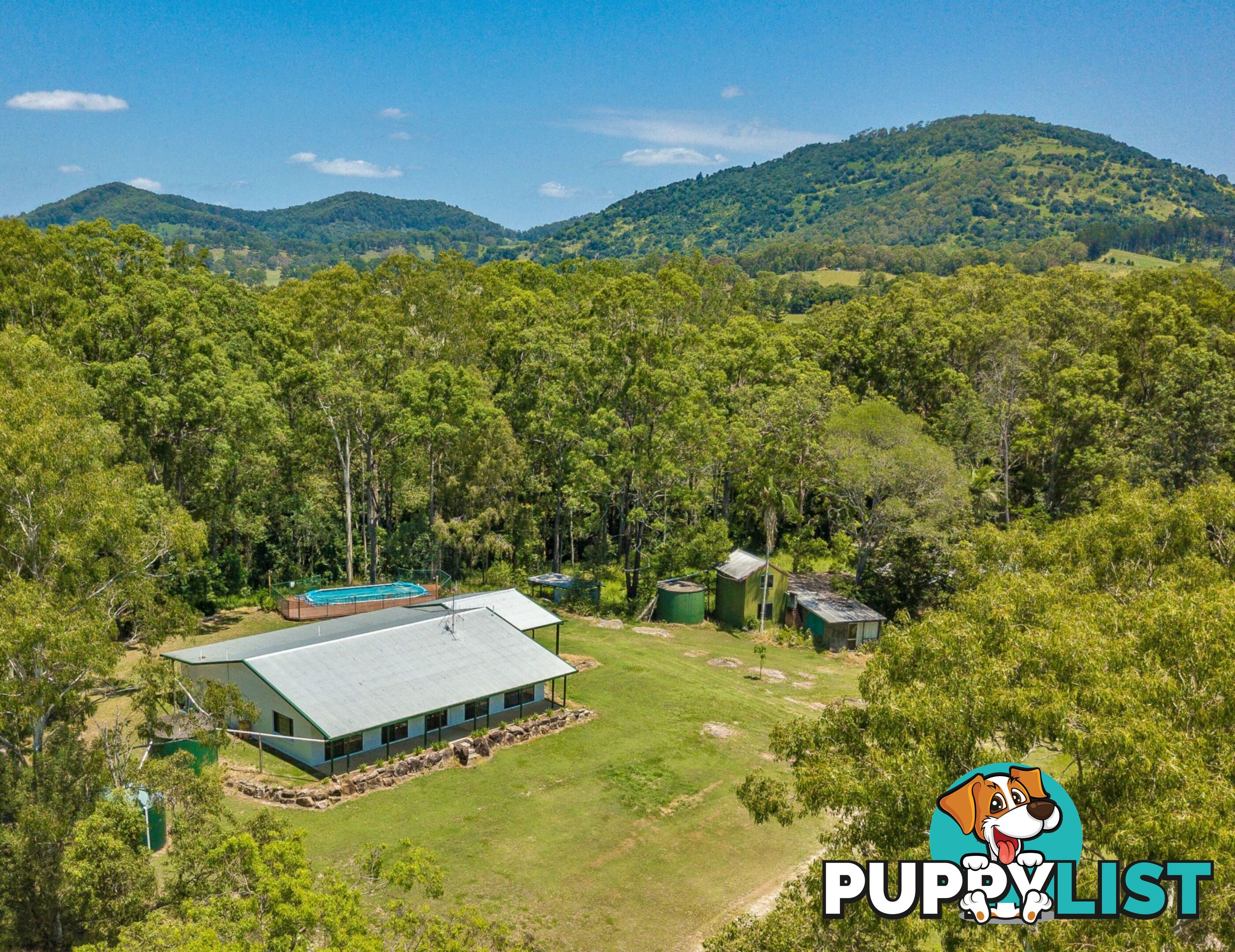 266 Tinana Road GOOMBOORIAN QLD 4570