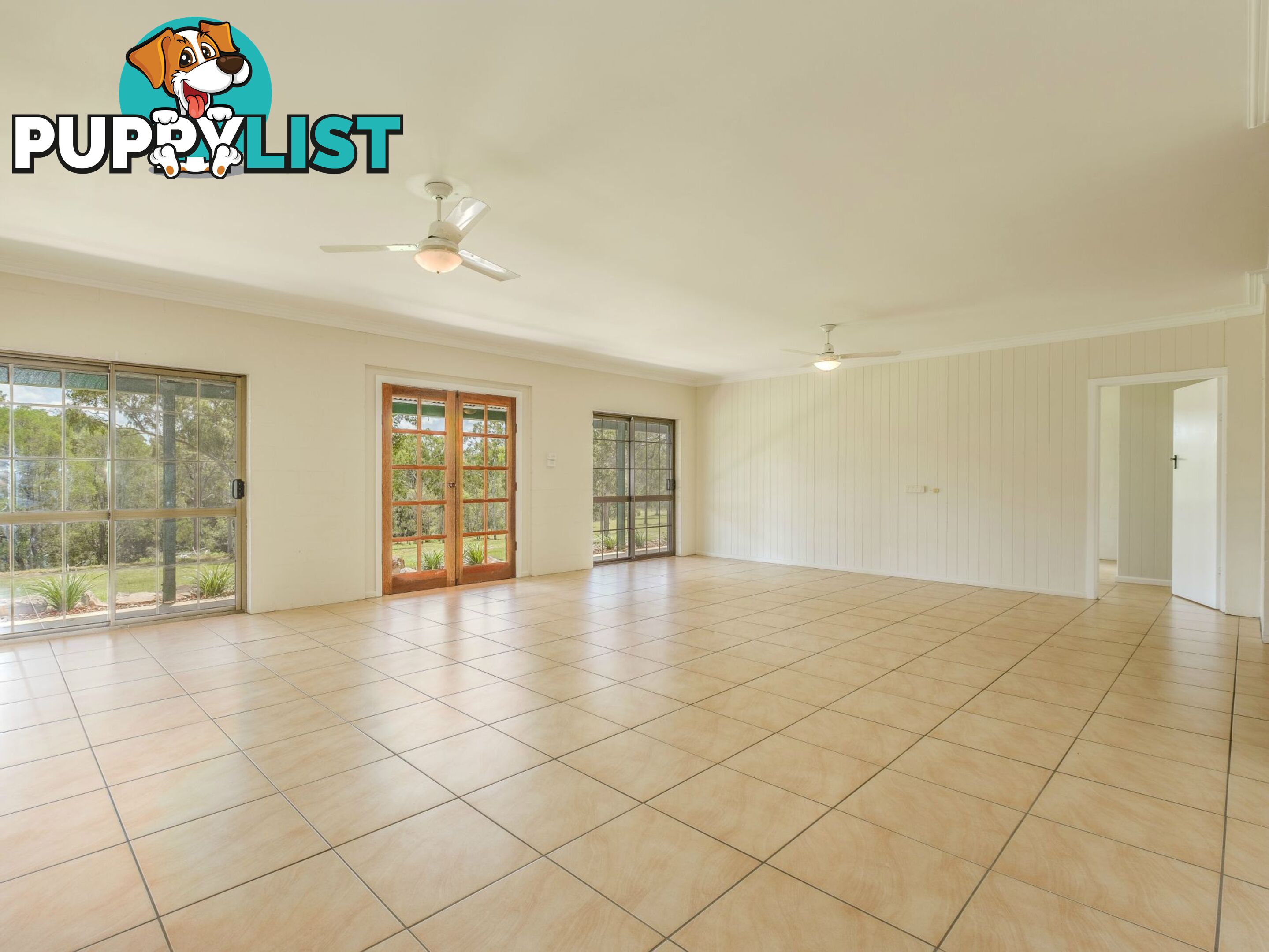 266 Tinana Road GOOMBOORIAN QLD 4570