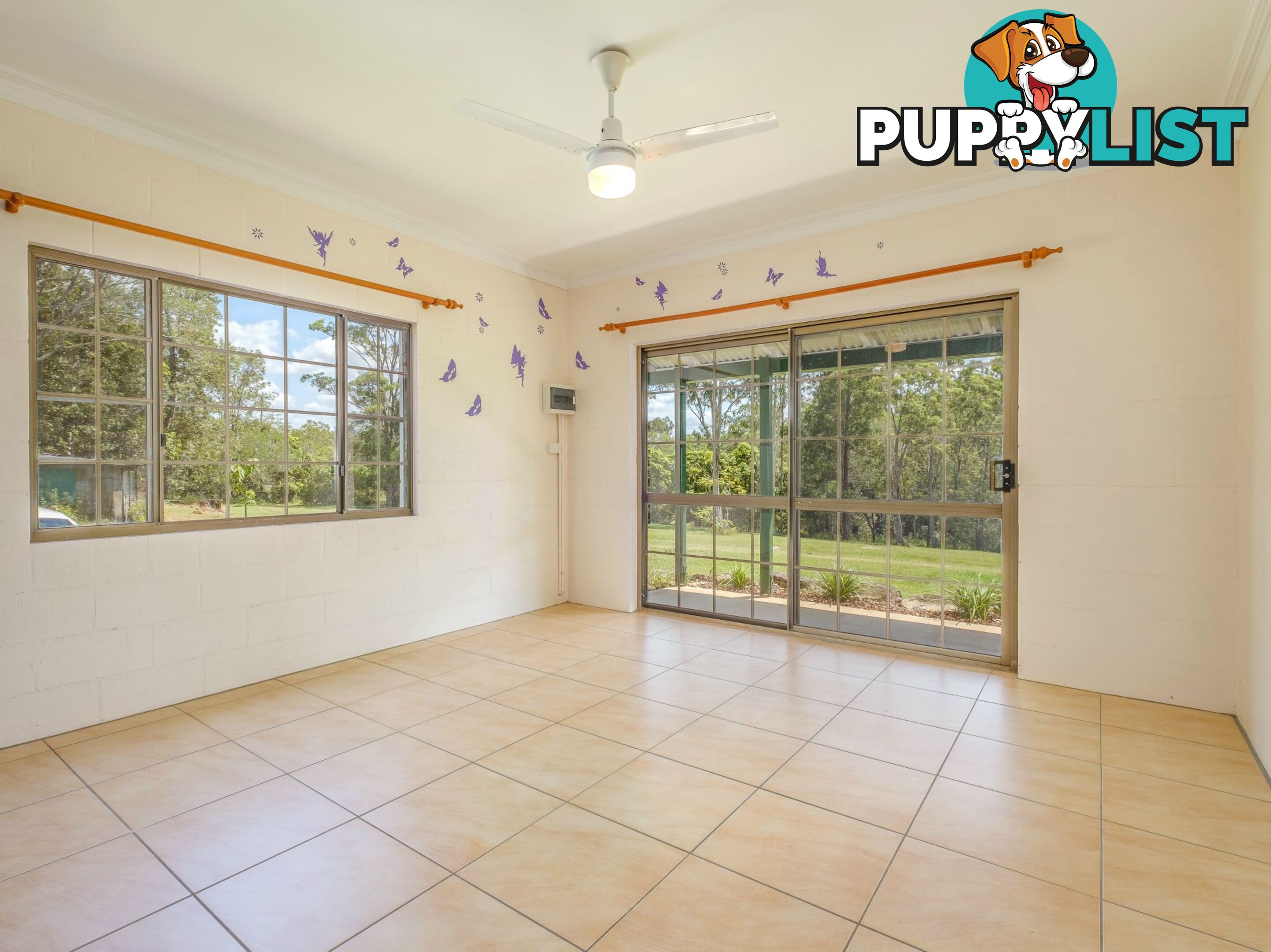 266 Tinana Road GOOMBOORIAN QLD 4570