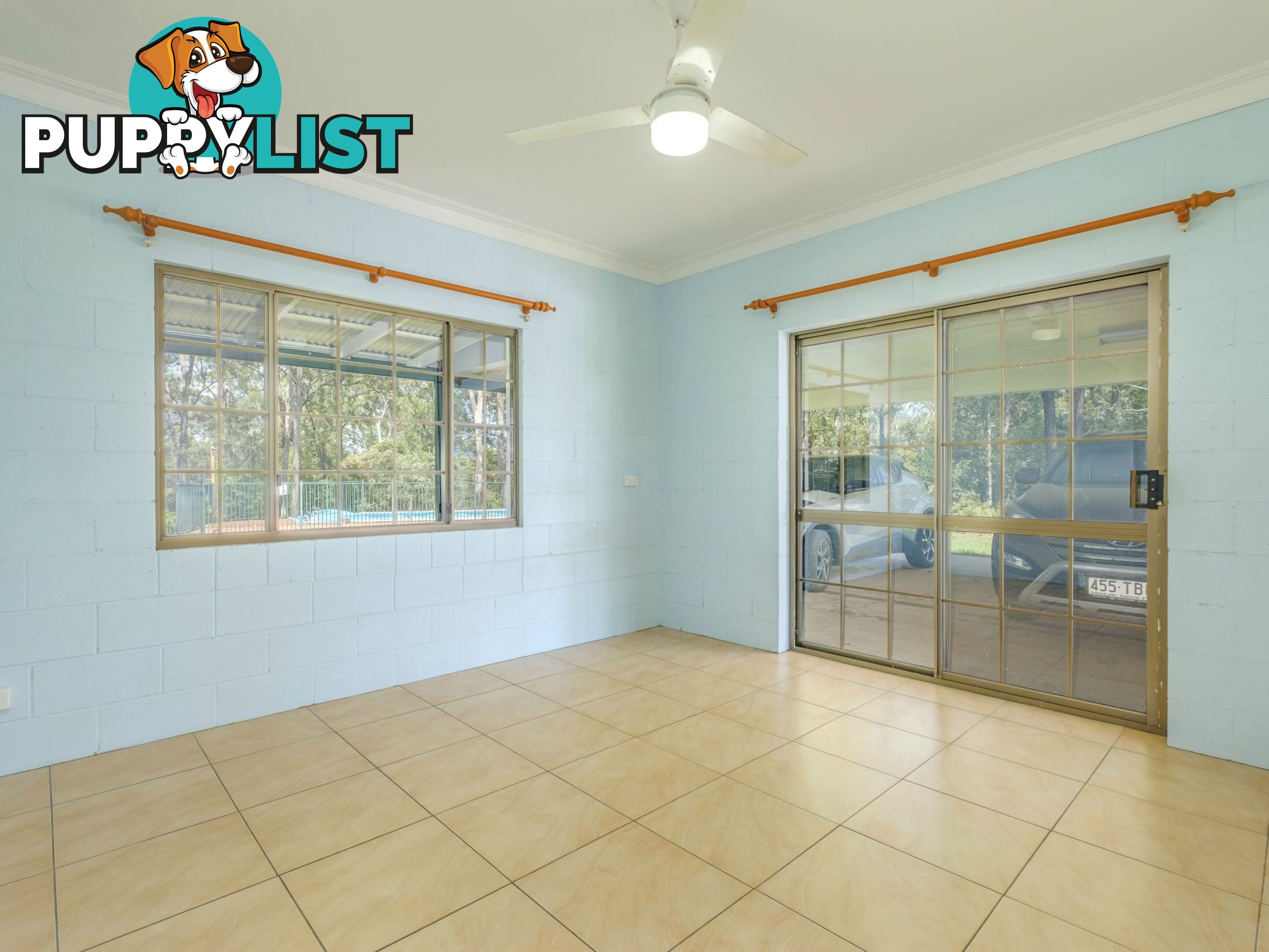 266 Tinana Road GOOMBOORIAN QLD 4570