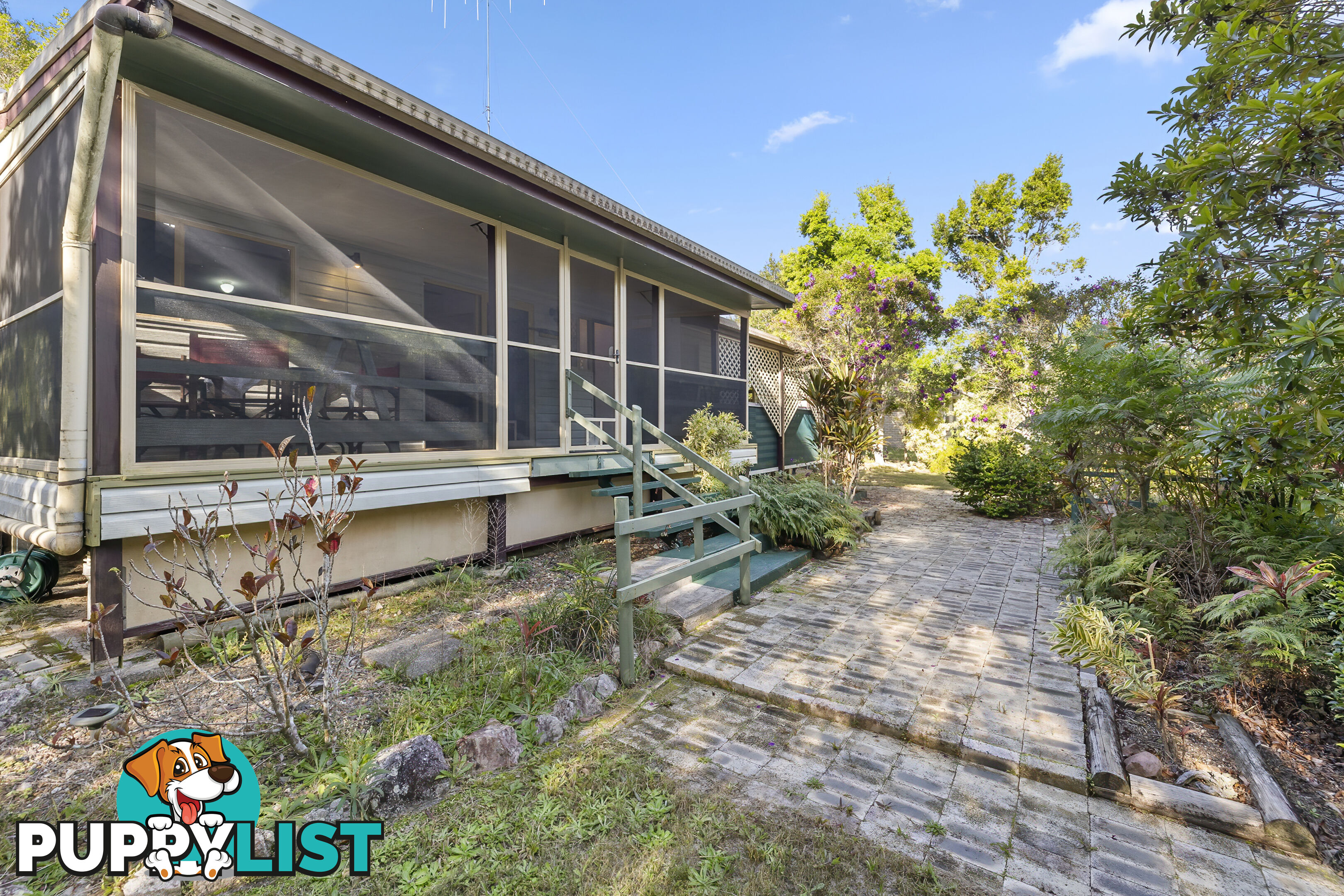 16 Seawitch Cres Cooloola Cove QLD 4580