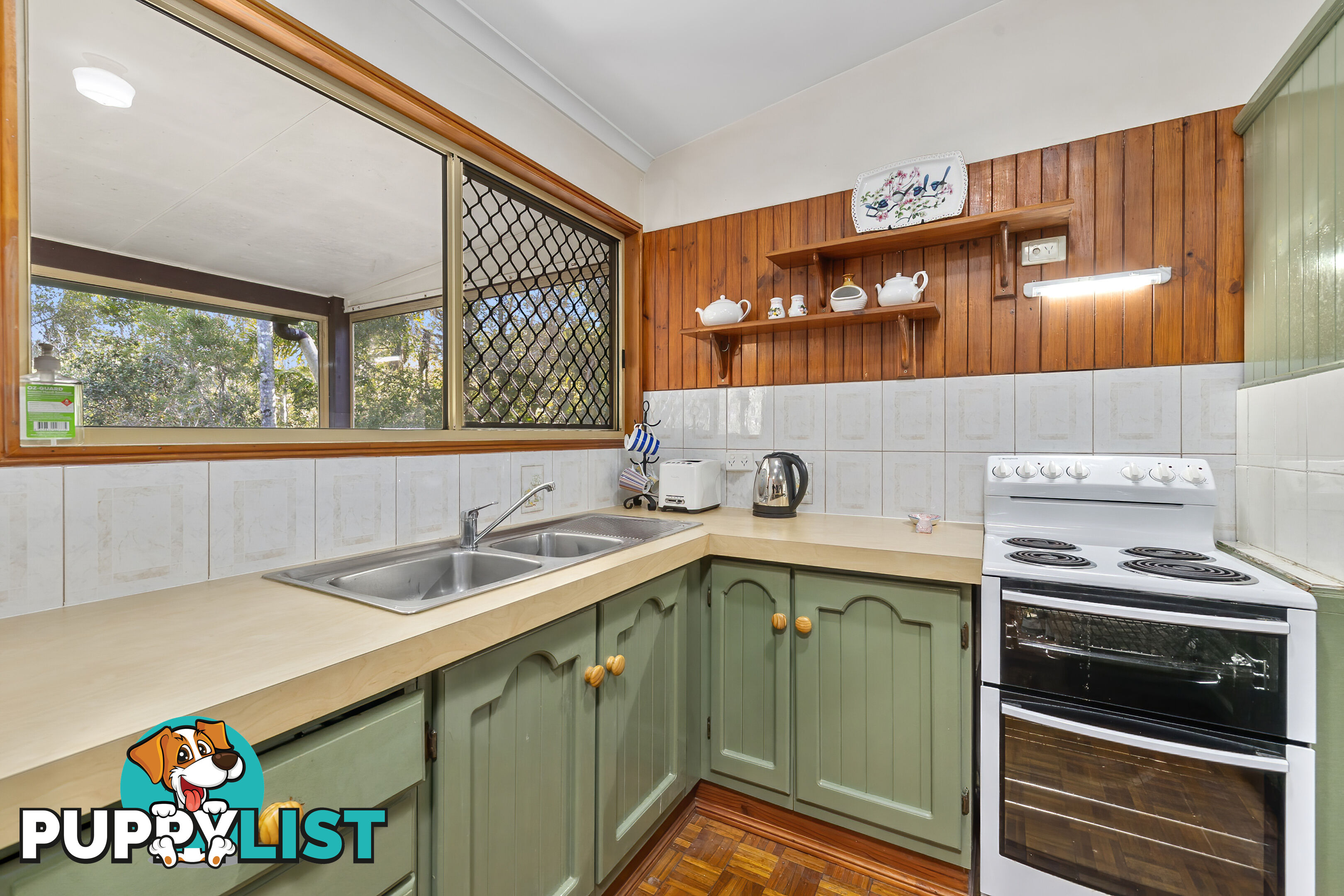 16 Seawitch Cres Cooloola Cove QLD 4580