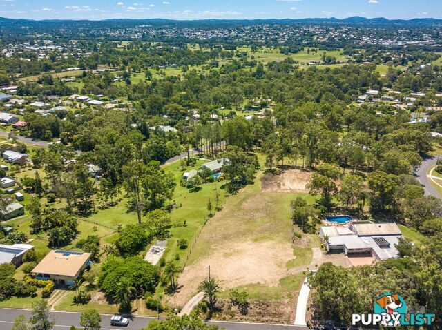 61 Watson Road SOUTHSIDE QLD 4570