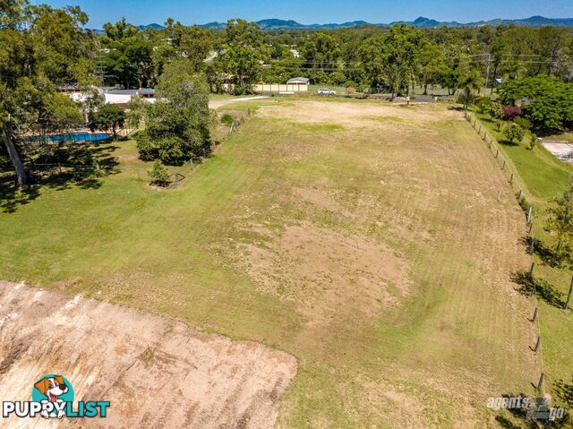 61 Watson Road SOUTHSIDE QLD 4570