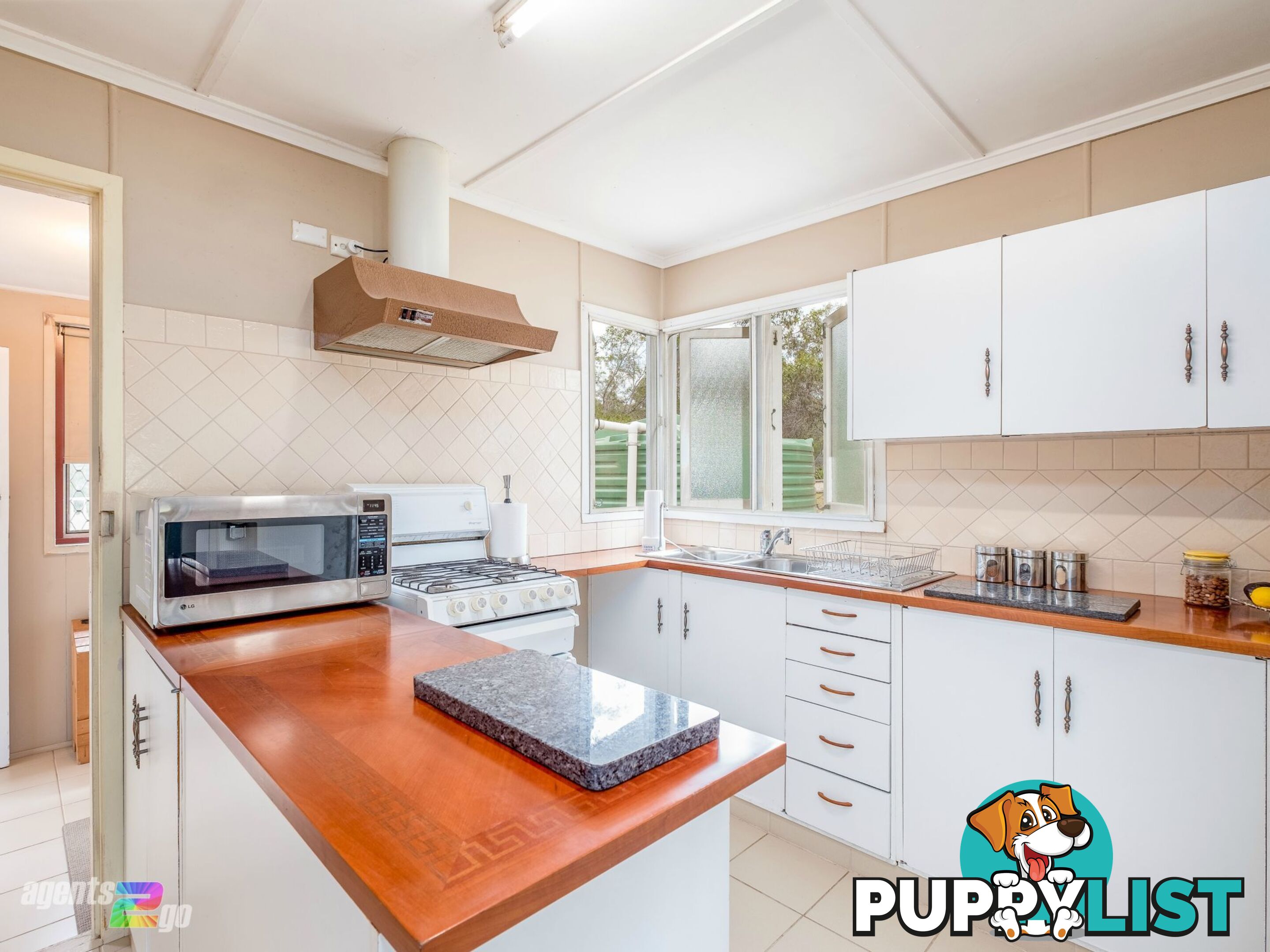 855 Neerdie Road GLENWOOD QLD 4570