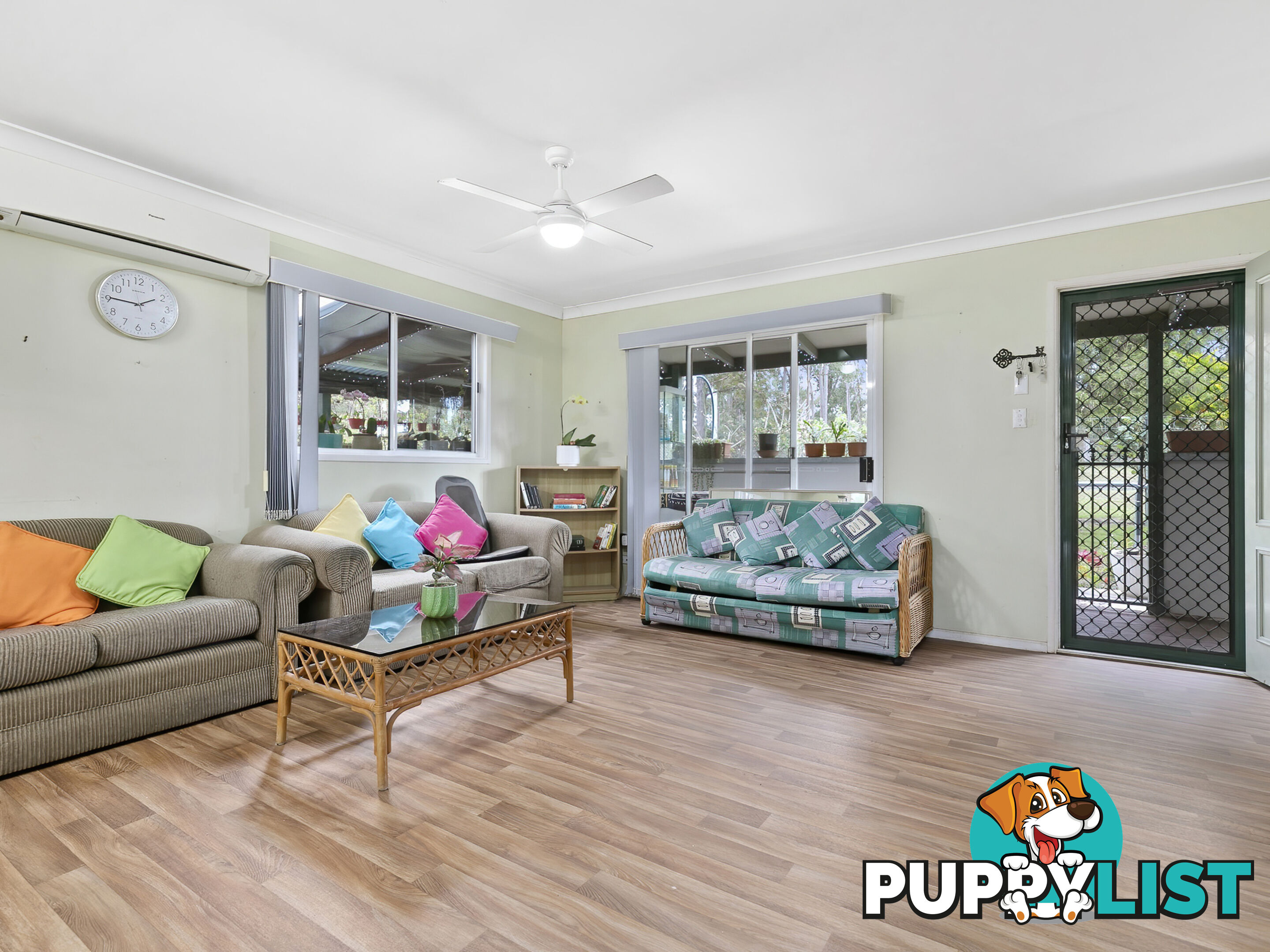 16 Varley Rd S Glenwood QLD 4570