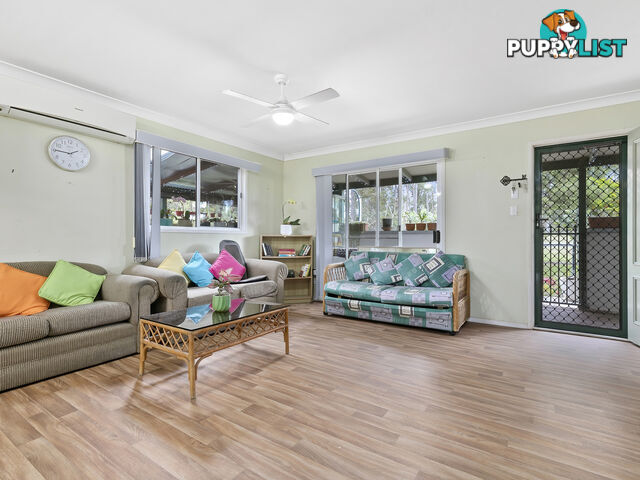 16 Varley Rd S Glenwood QLD 4570