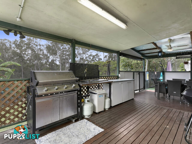 16 Varley Rd S Glenwood QLD 4570