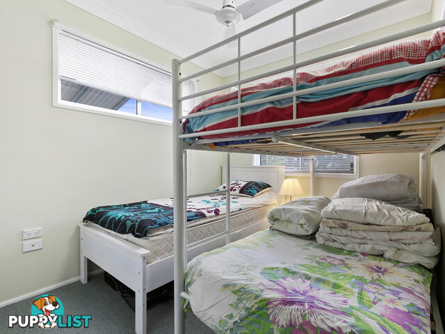 16 Varley Rd S Glenwood QLD 4570