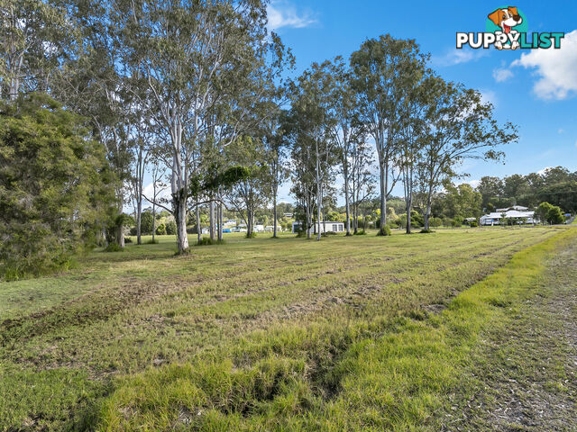 5 Pepper Rd Glenwood QLD 4570