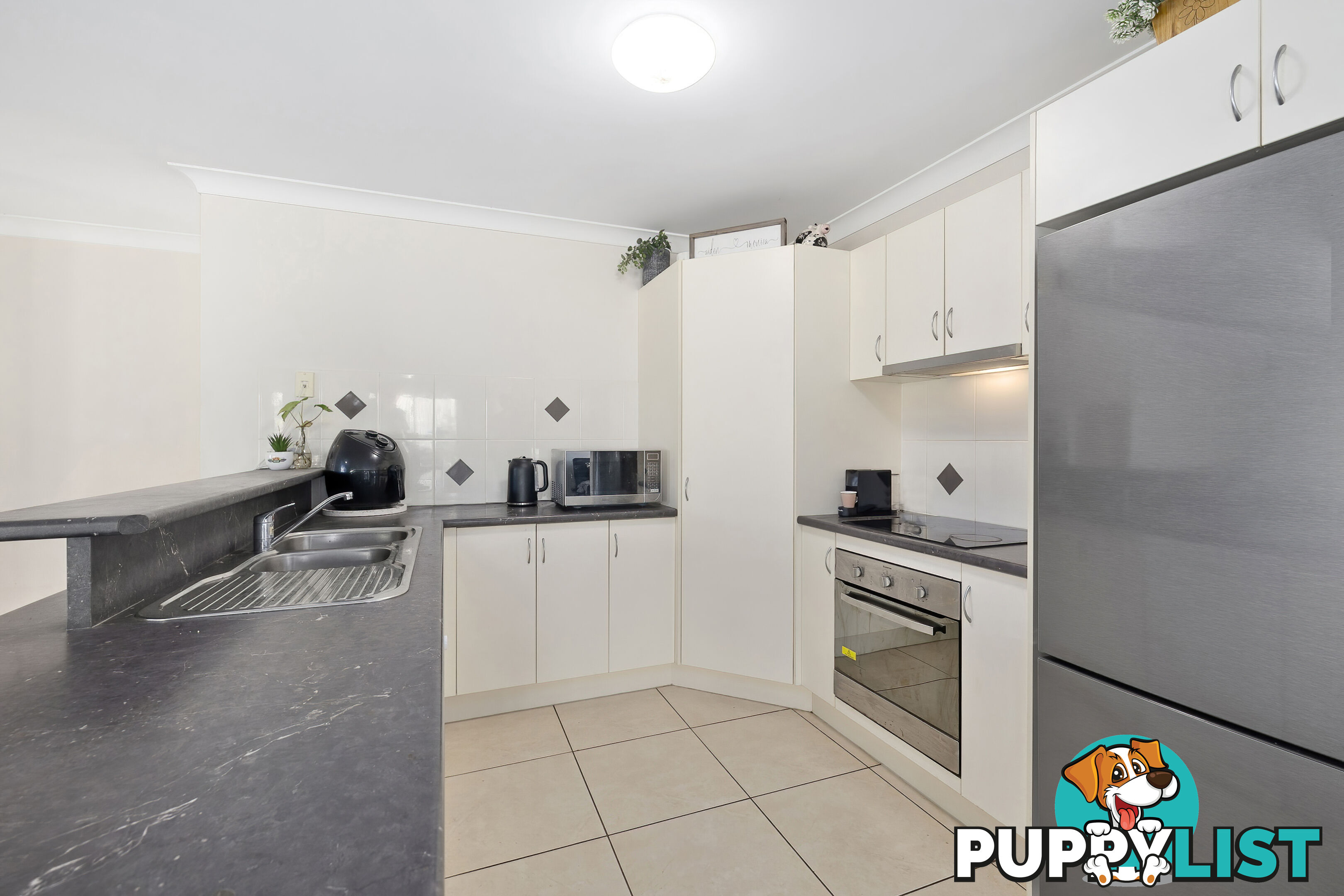 21 Premier Ave Jones Hill QLD 4570