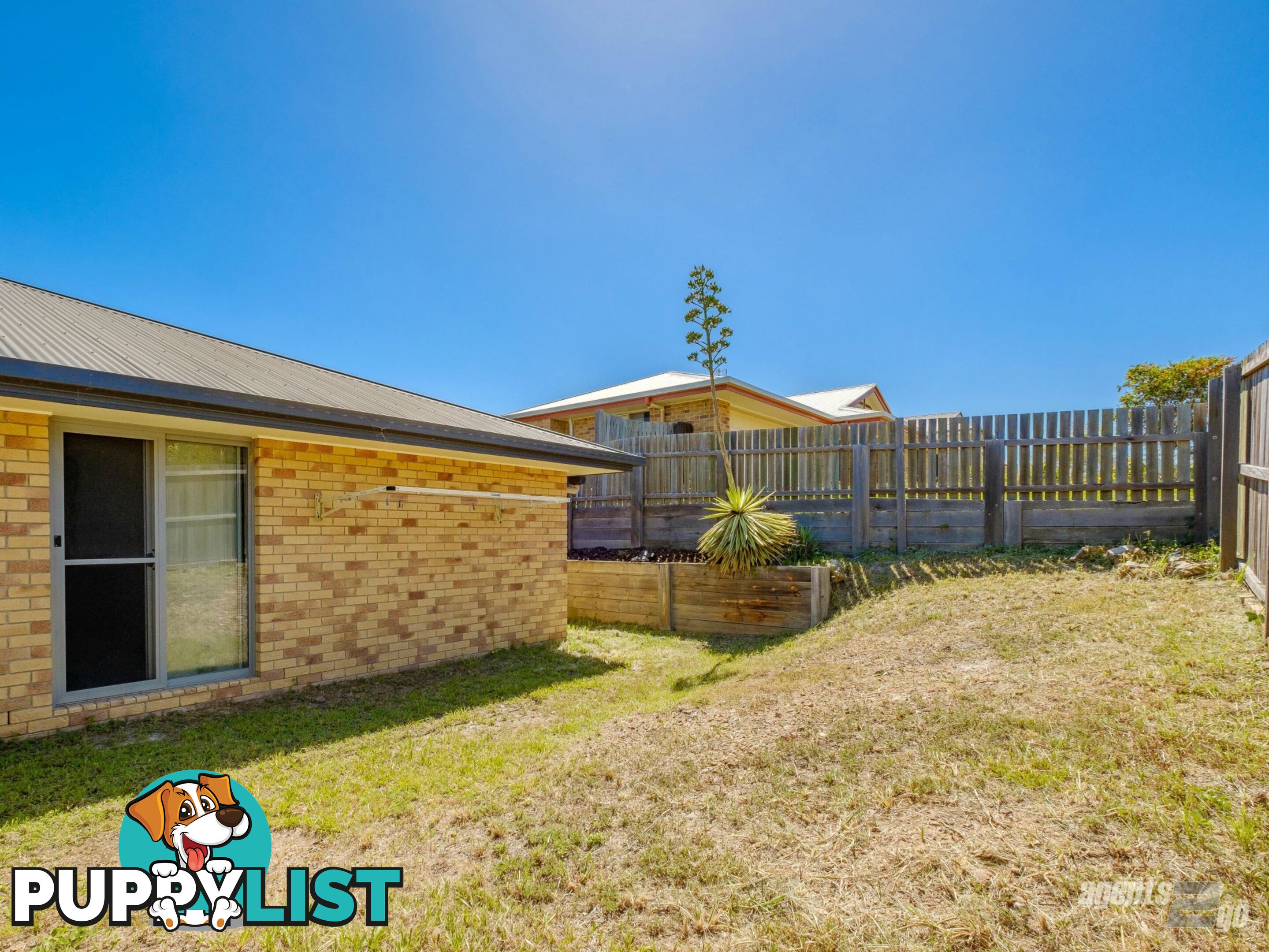 35 Lily Street SOUTHSIDE QLD 4570