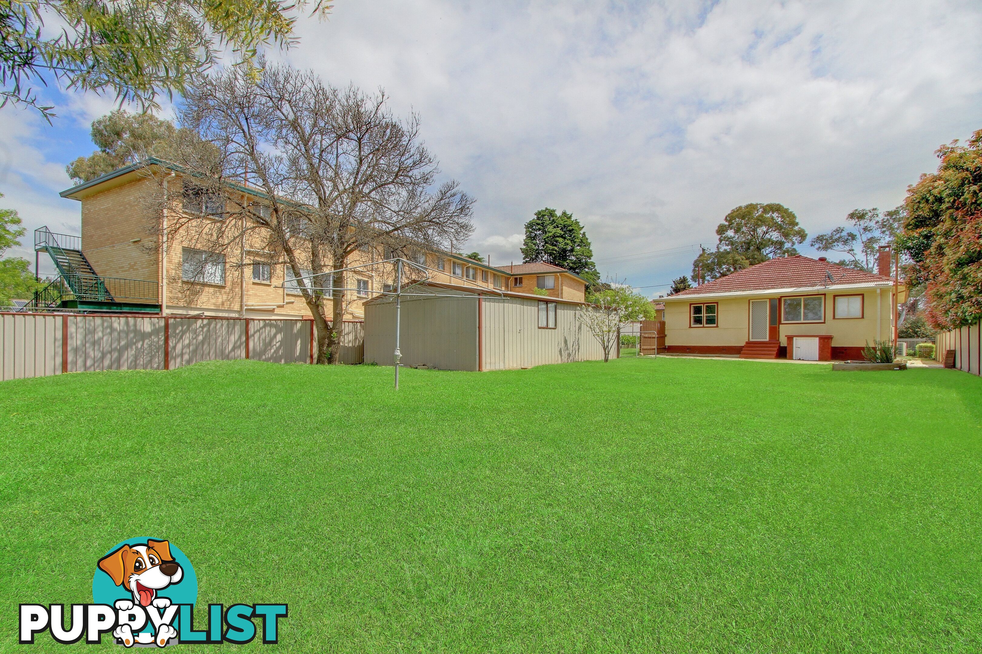 54 Crest Rd Crestwood NSW 2620