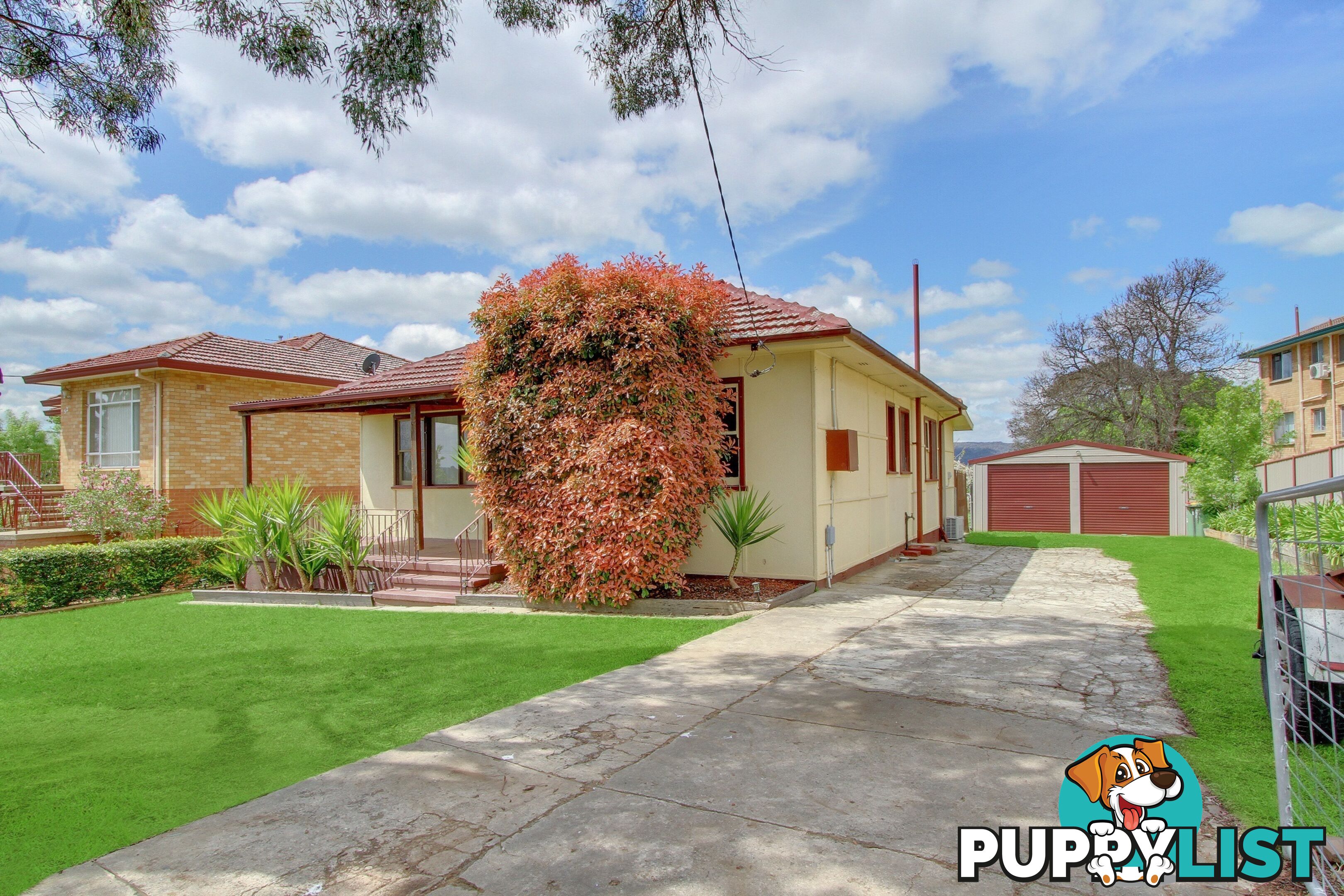 54 Crest Rd Crestwood NSW 2620