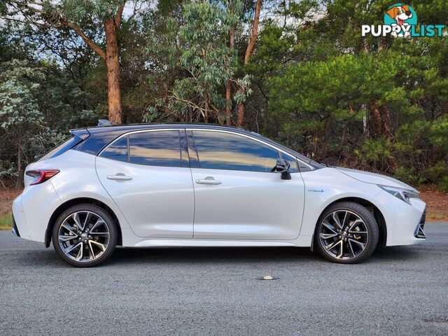 2023 Toyota Corolla ZR HYBRID Black Roof Dash Cam Tinted Windows Low KM