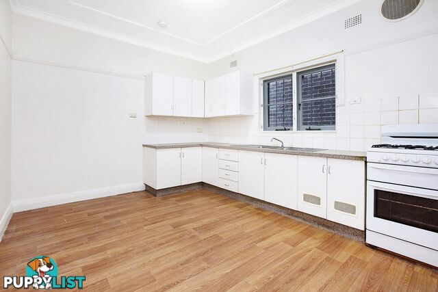 2/6 Murrell Street ASHFIELD NSW 2131