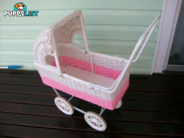 AS NEW  ... CHILDS DOLLS PRAM  ....  NO OFFERS  ..  COLLECT YOUNG