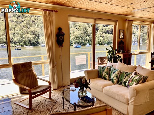 6 Calabash Point BEROWRA WATERS NSW 2082