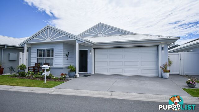 12 Oakmont Drive South West Rocks NSW 2431