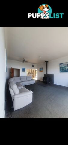 209 Albion Heights Drive KINGSTON TAS 7050