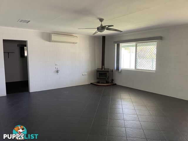 25 Cook Crescent Mount Isa QLD 4825