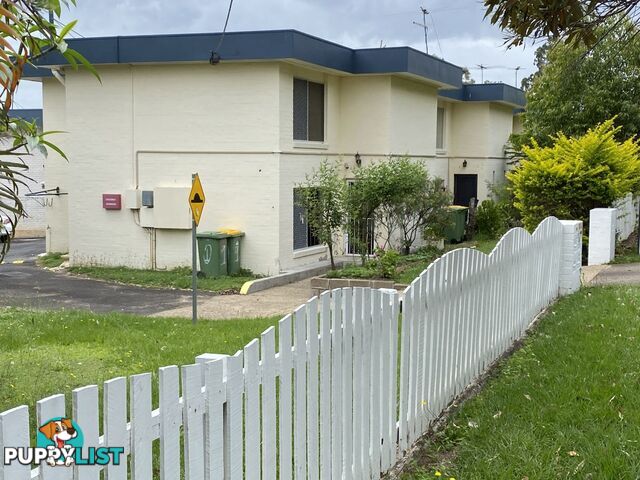 6 111 Station Road Woodridge QLD 4114