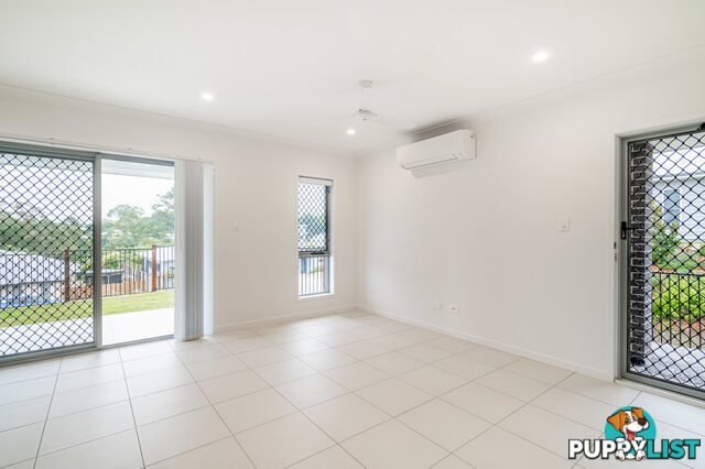 1 10 Tamarind Court Woombye QLD 4559