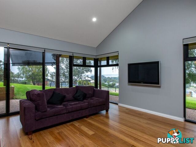 14 Fletcher crt Leschenault WA 6233