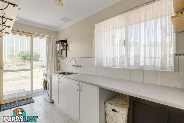 220 Viveash Road SWAN VIEW WA 6056