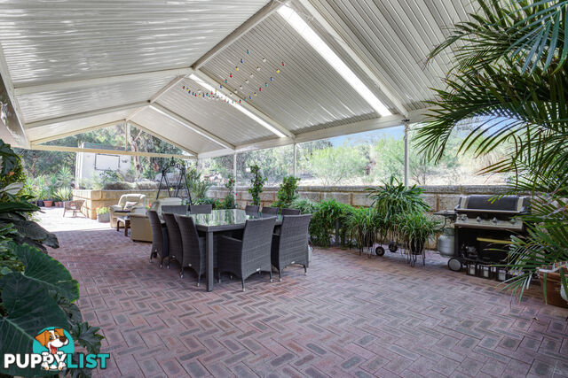 220 Viveash Road SWAN VIEW WA 6056