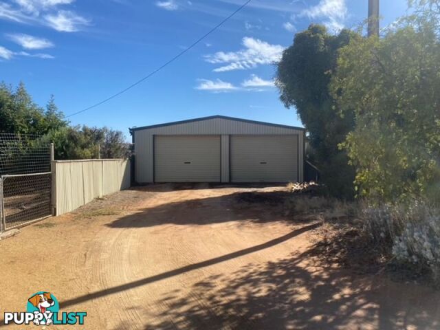 20 Old Blanchetown Road WAIKERIE SA 5330