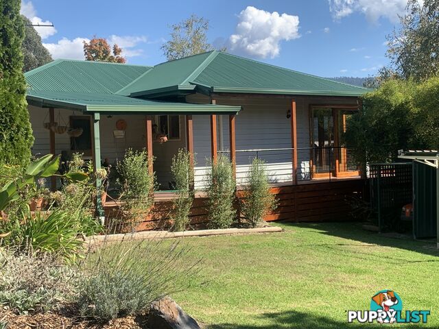 29 Fairway Avenue Mount Beauty VIC 3699