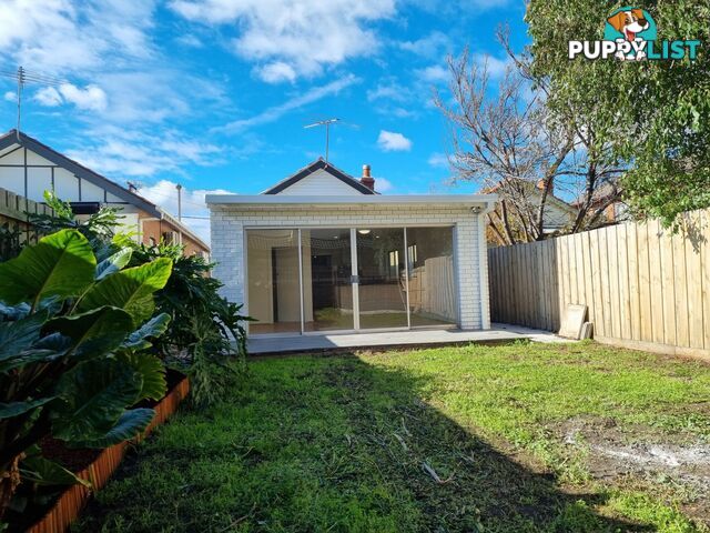 25 Carlyon Street Ormond VIC 3204