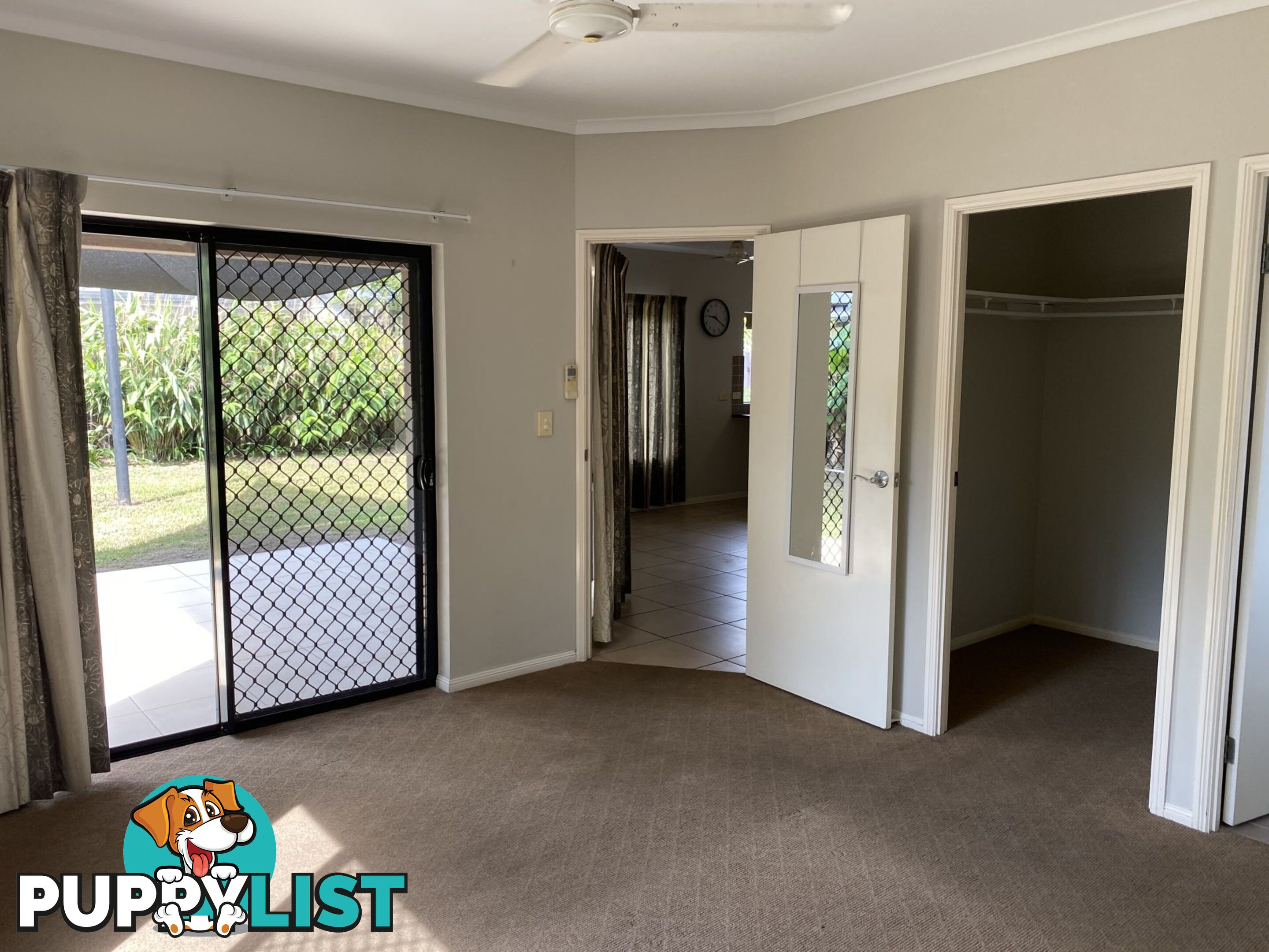 13 Moojeeba Way TRINITY PARK QLD 4879