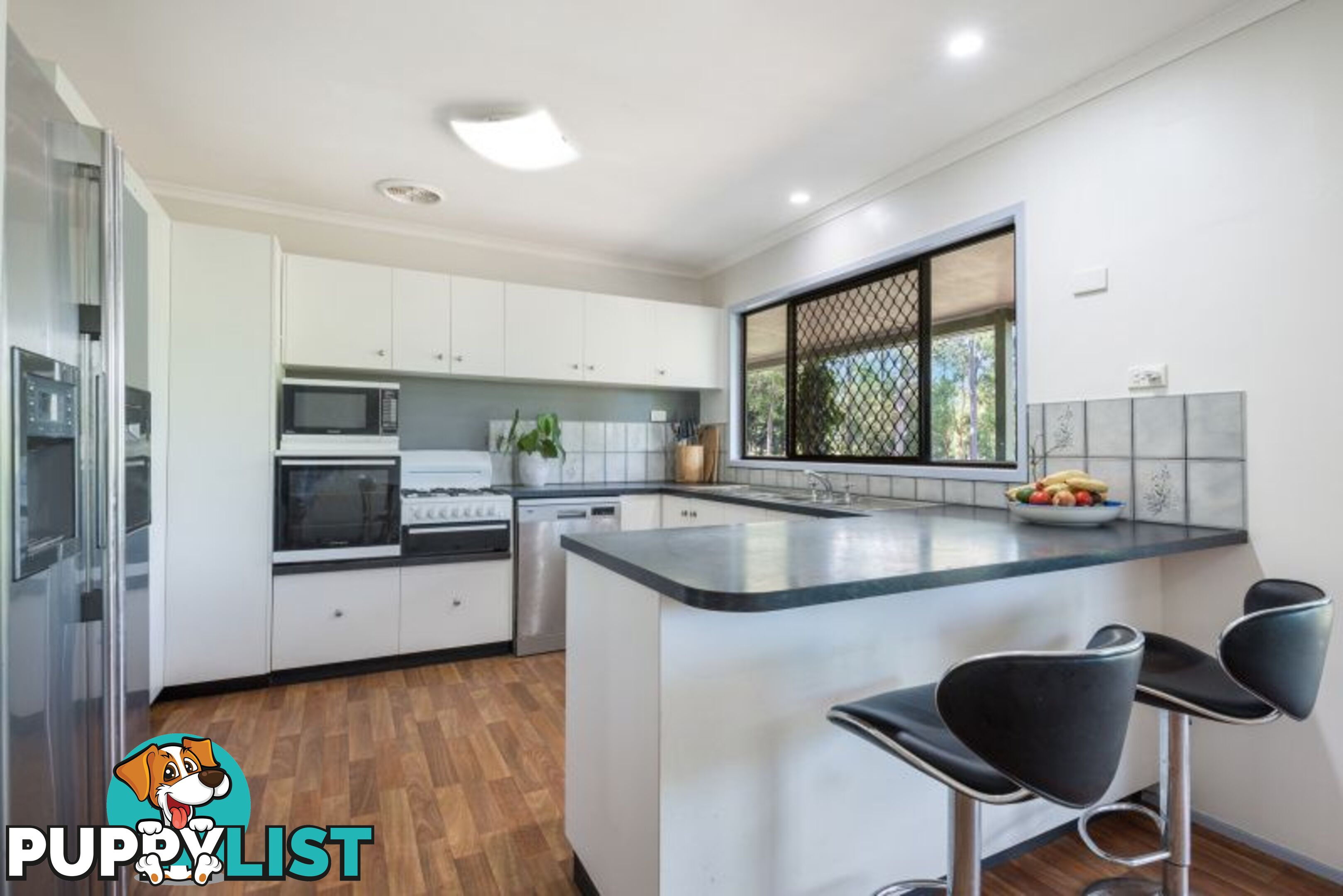 13 Van Doren Road SOUTHSIDE QLD 4570