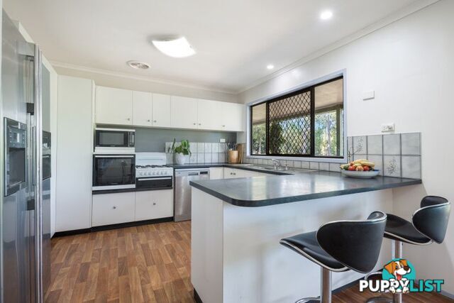 13 Van Doren Road SOUTHSIDE QLD 4570