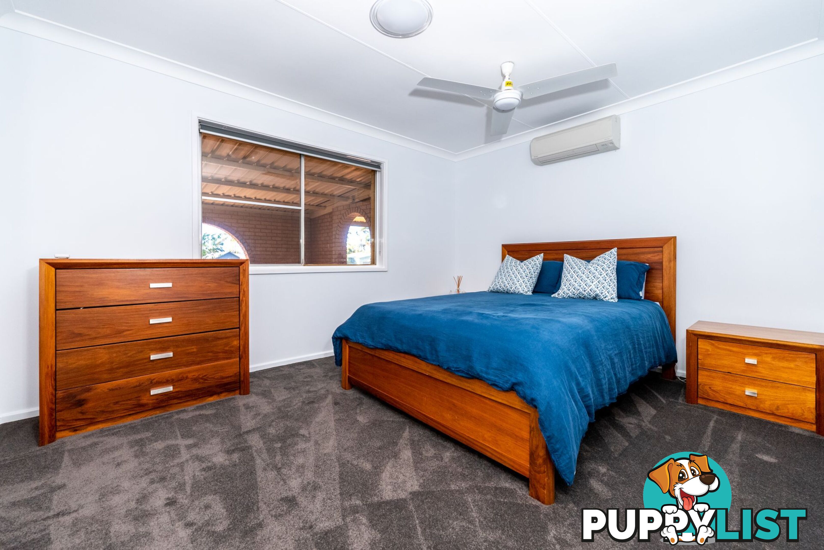 1 Giles Crescent DAMPIER WA 6713