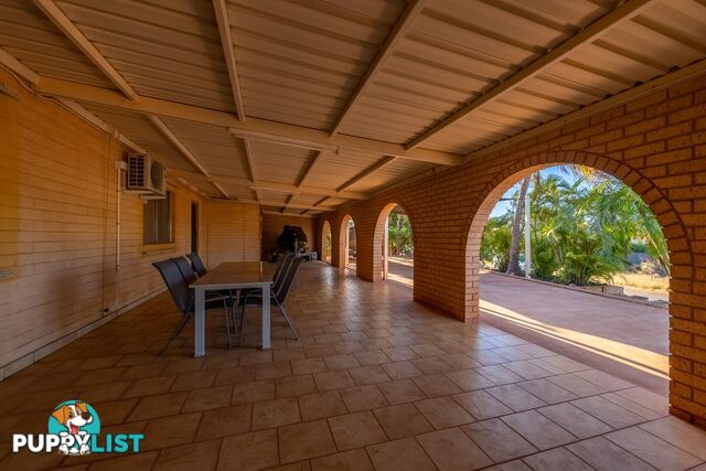 1 Giles Crescent DAMPIER WA 6713