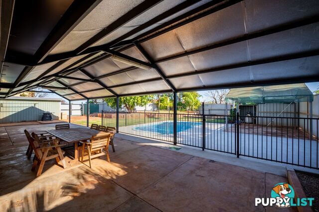 1 Giles Crescent DAMPIER WA 6713