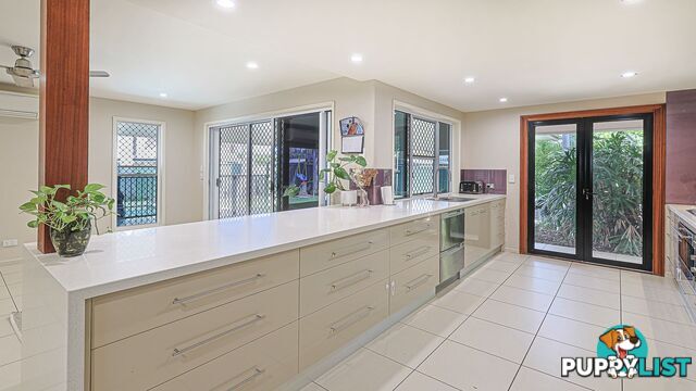 31 Colleen Avenue Emerald QLD 4720