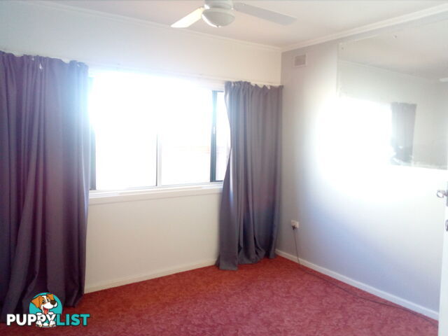 8 McRitchie Cresent WHYALLA STUART SA 5608