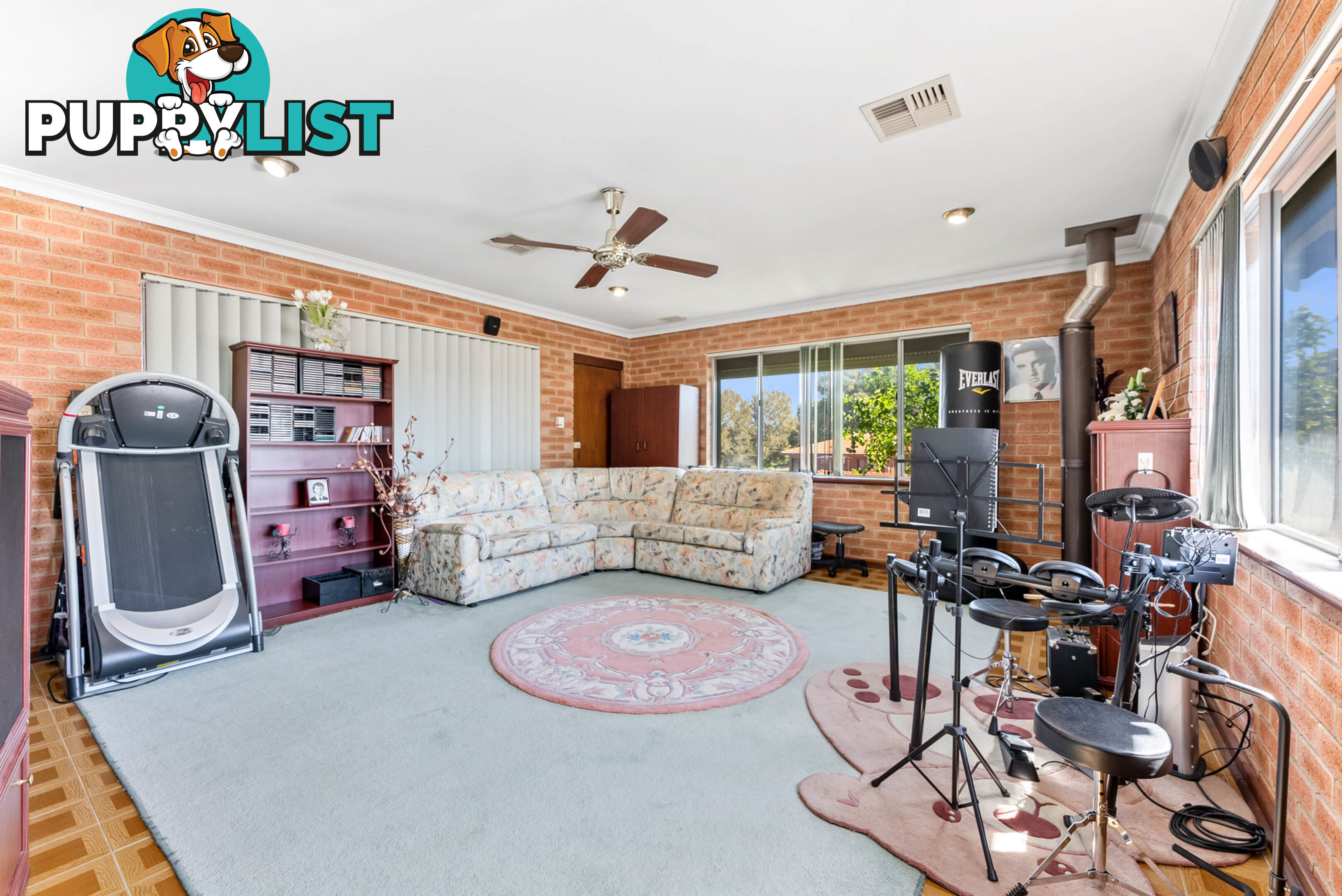 21 Coatelan Drive Stirling WA 6021